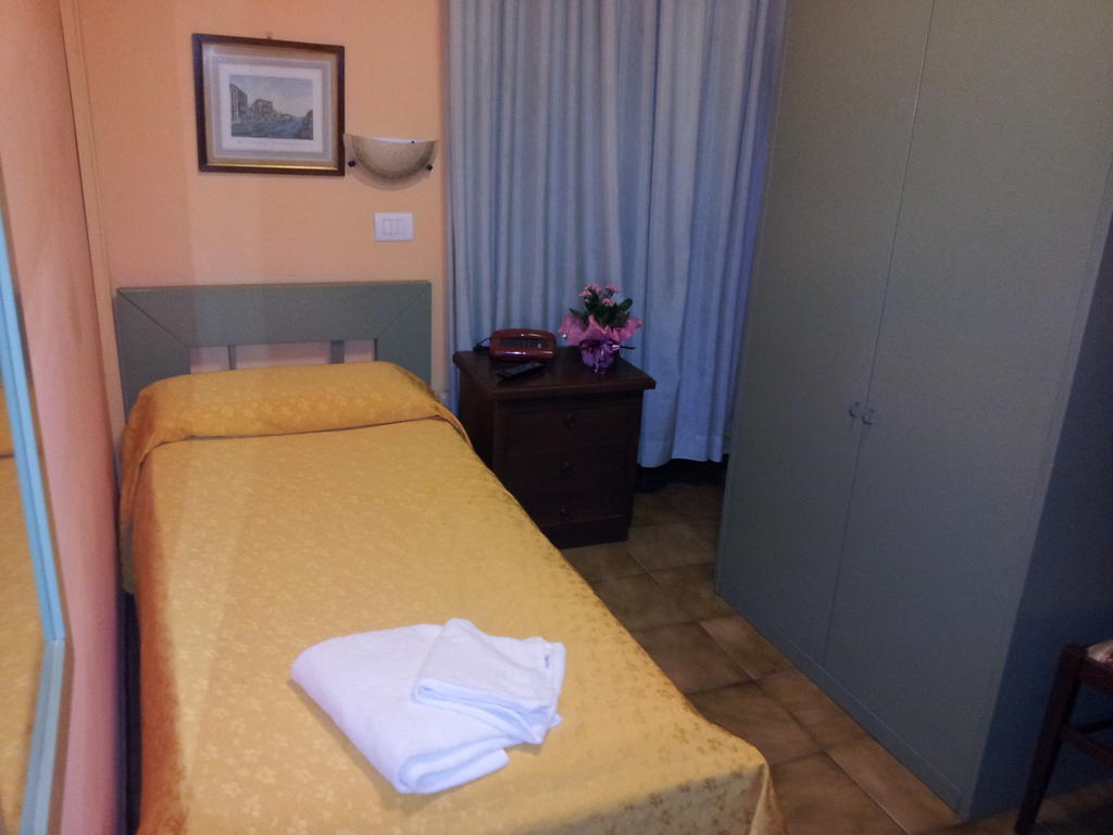 Hôtel Zenith à Montecatini Terme Chambre photo